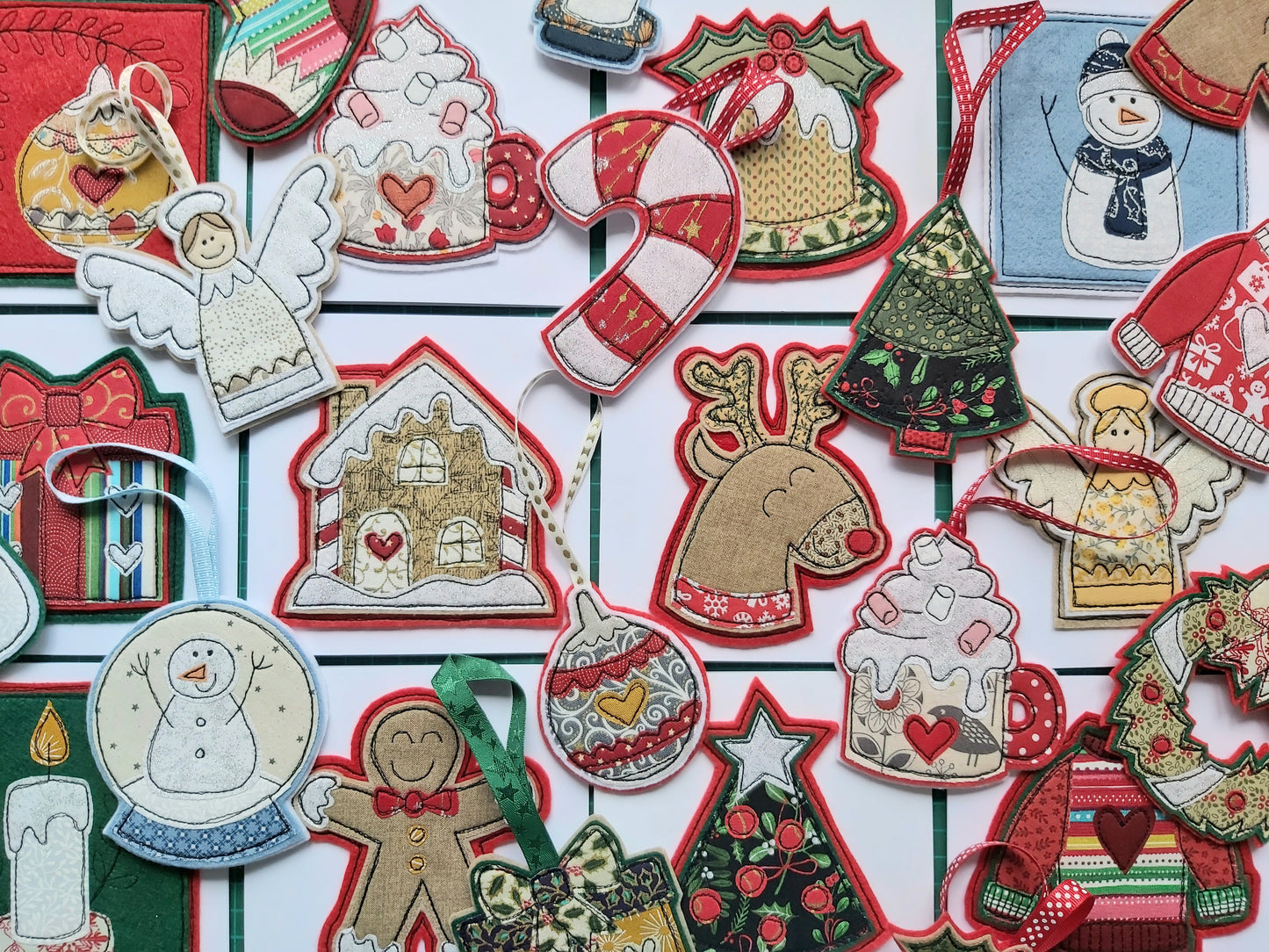 14/10/26 Christmas cards and Decorations. A freemotion embroidery workshop with Caroline Michelle 10.00 -4.00pm