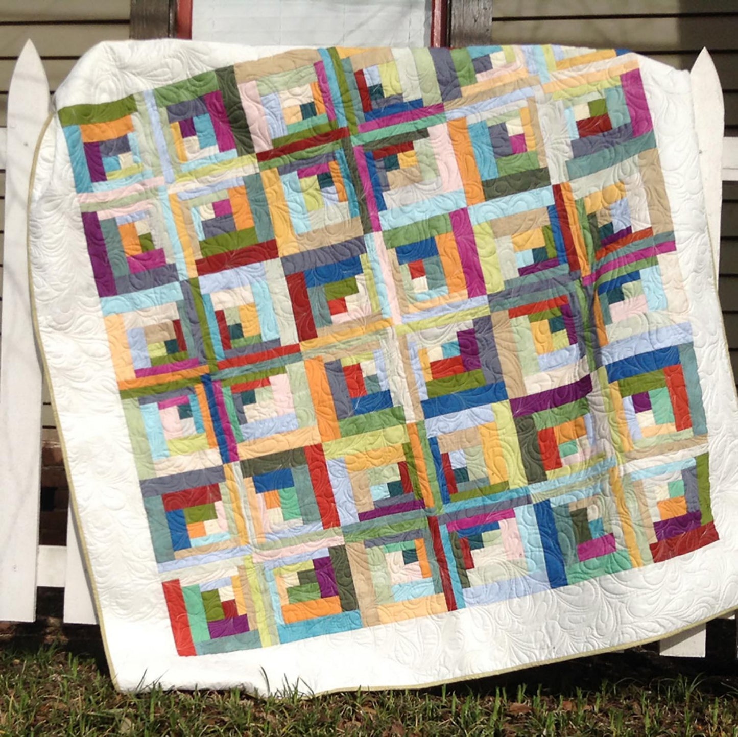 Carousel Pattern by Jean Ann Wright for Cut Loose Press