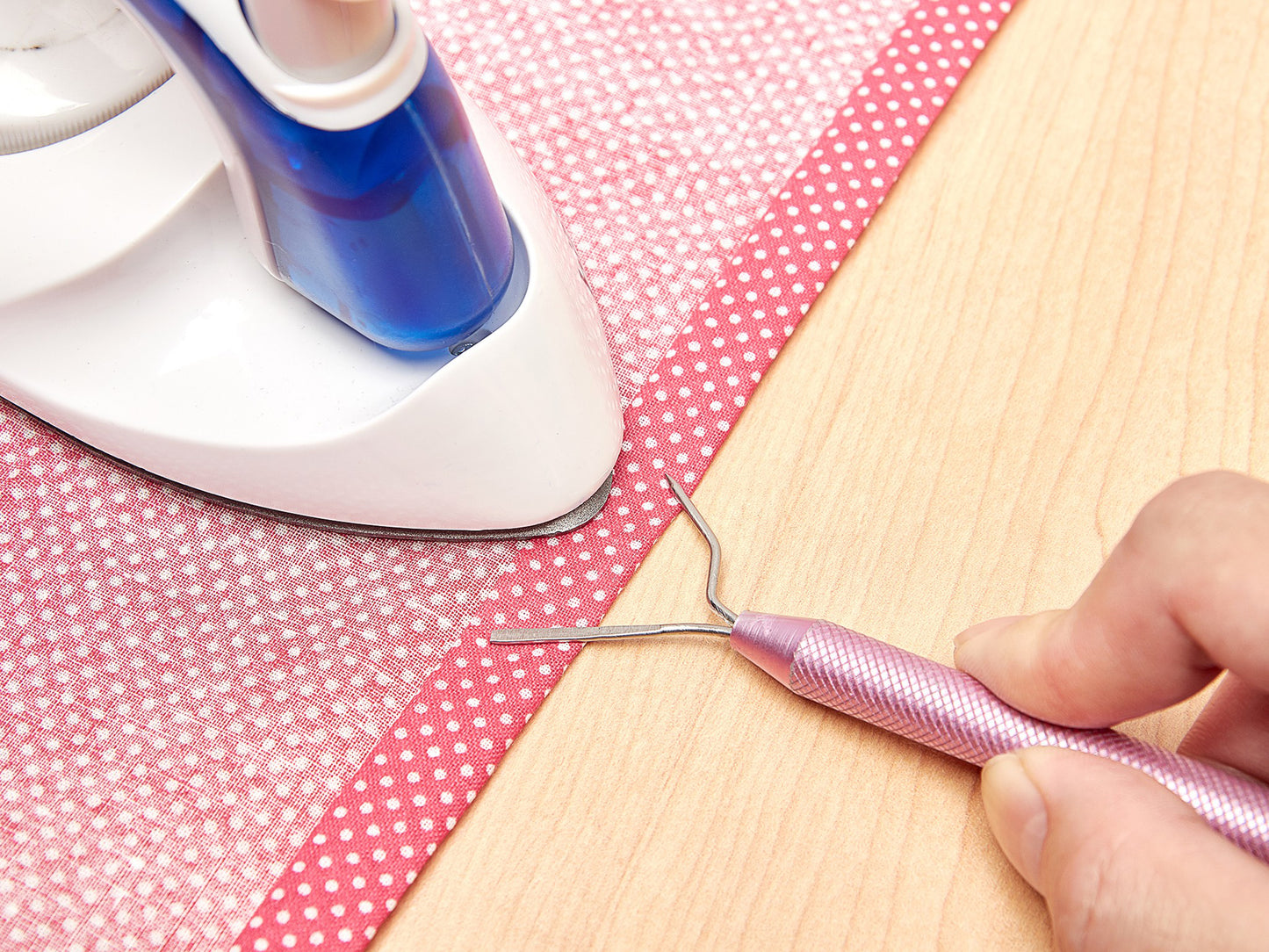 Hemline Sewer's Extra Finger