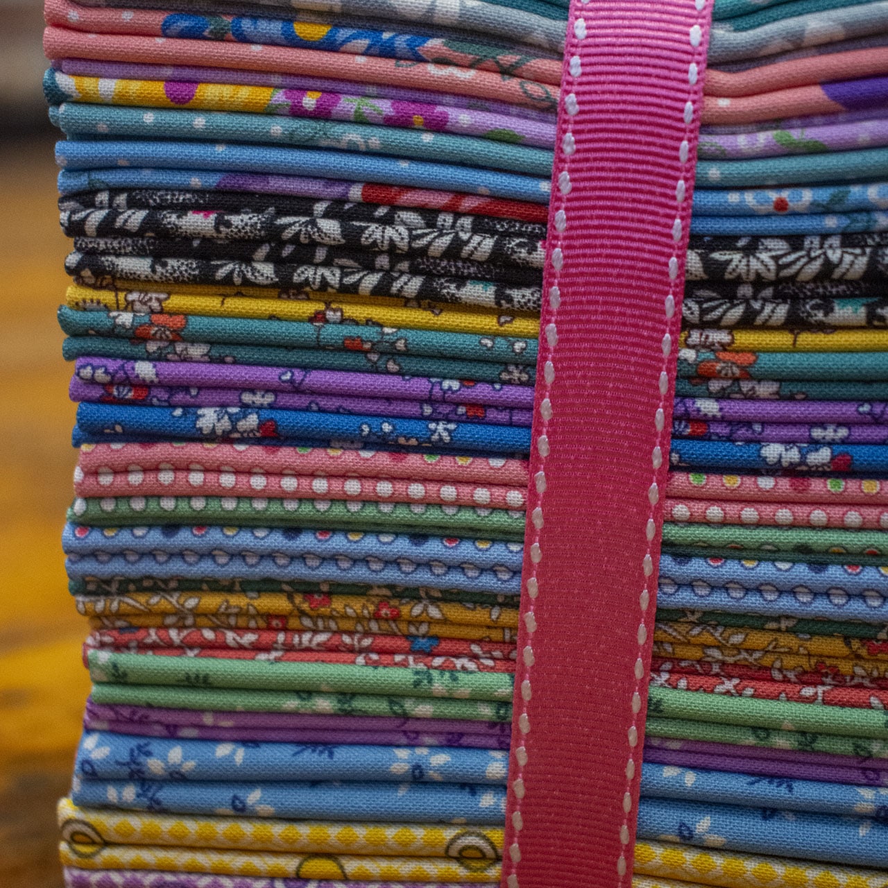 Dutch Heritage 1930’s Collection - Fat Quarter Bundle - 30pcs