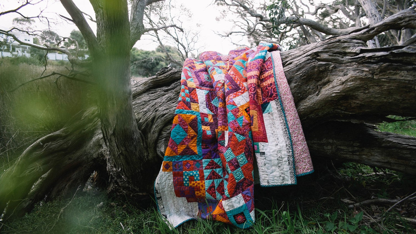 Boho Heart Booklet by Jen Kingwell