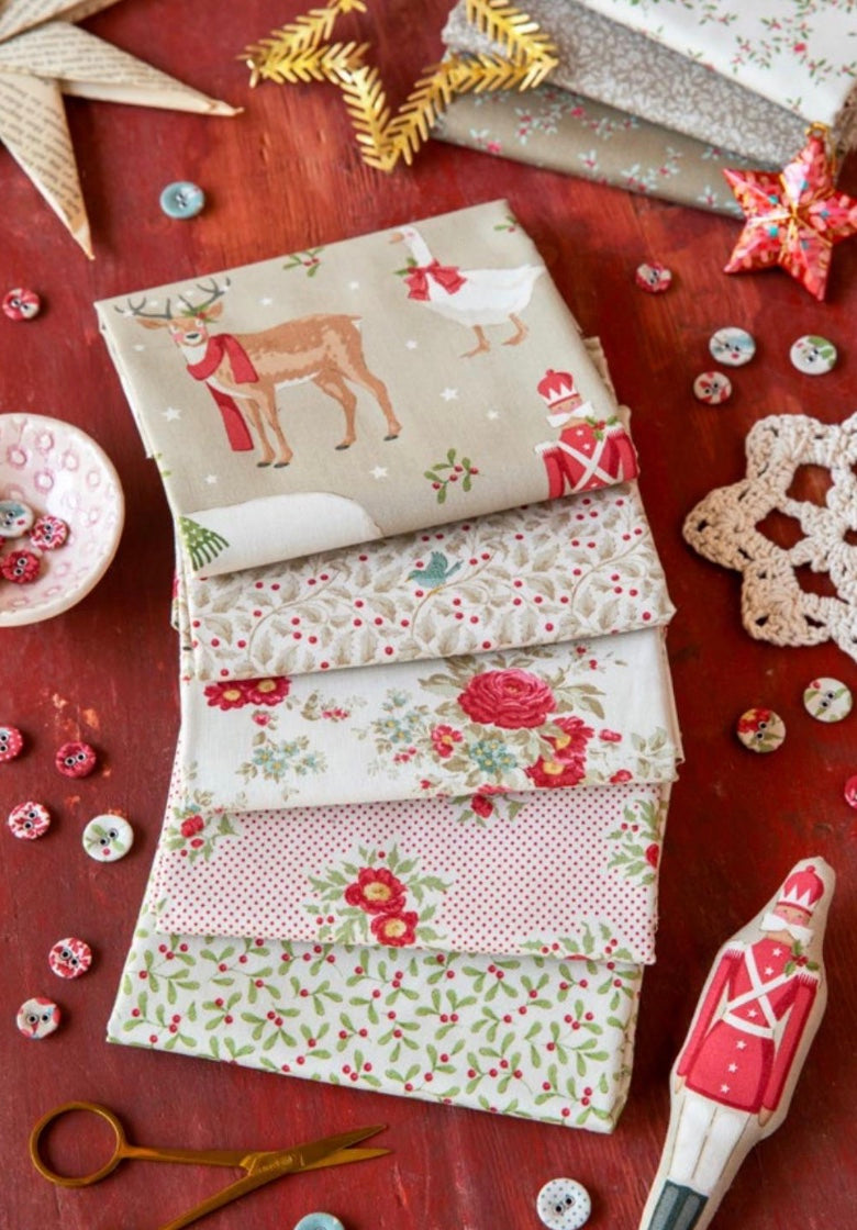 Fat Quarter Bundle - Tilda Merry Little Christmas - Cream