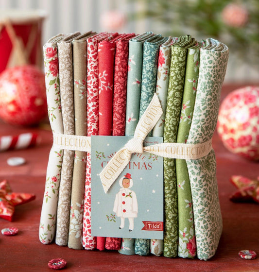 Fat Quarter Bundle - Tilda Merry Little Christmas - Eve and Noel Blenders